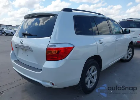 2010 Toyota Highlander Se V6 z USA, uszkodzony, nr VIN 5TDKK3EH2AS013138